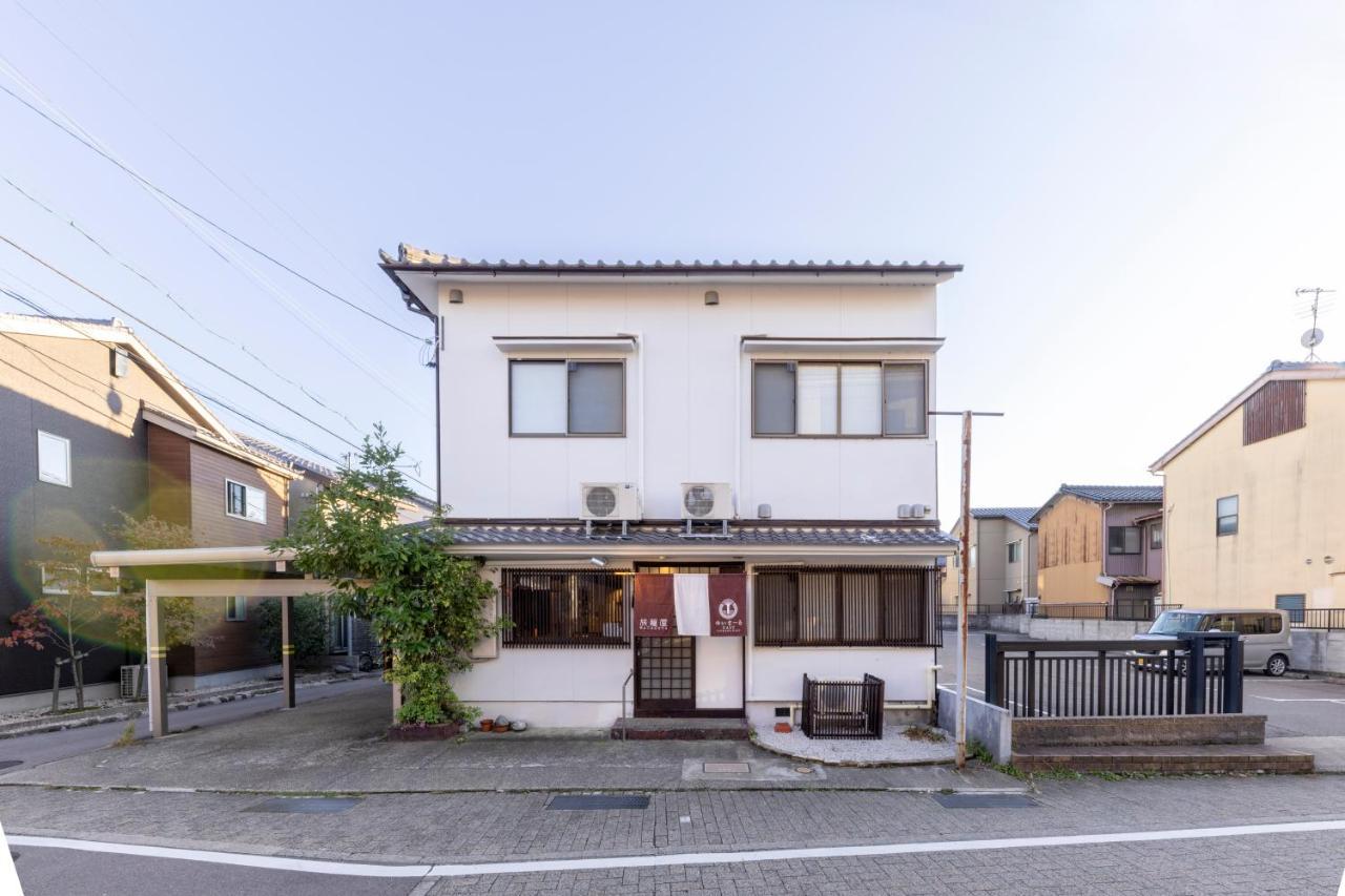 Aparthotel ゆいまーるeast - Yuimaru East Kanazawa Esterno foto